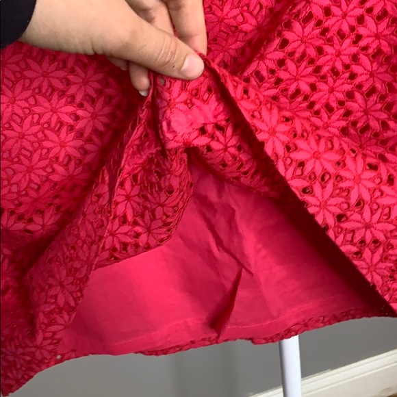 Ann Taylor Hot Pink Flower Eyelet Skirt 8 - Picture 5 of 6